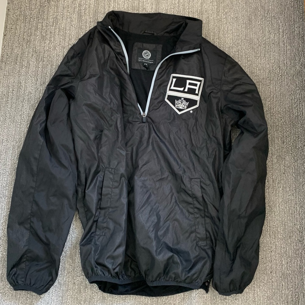 LA KINGS WINDBREAKER
